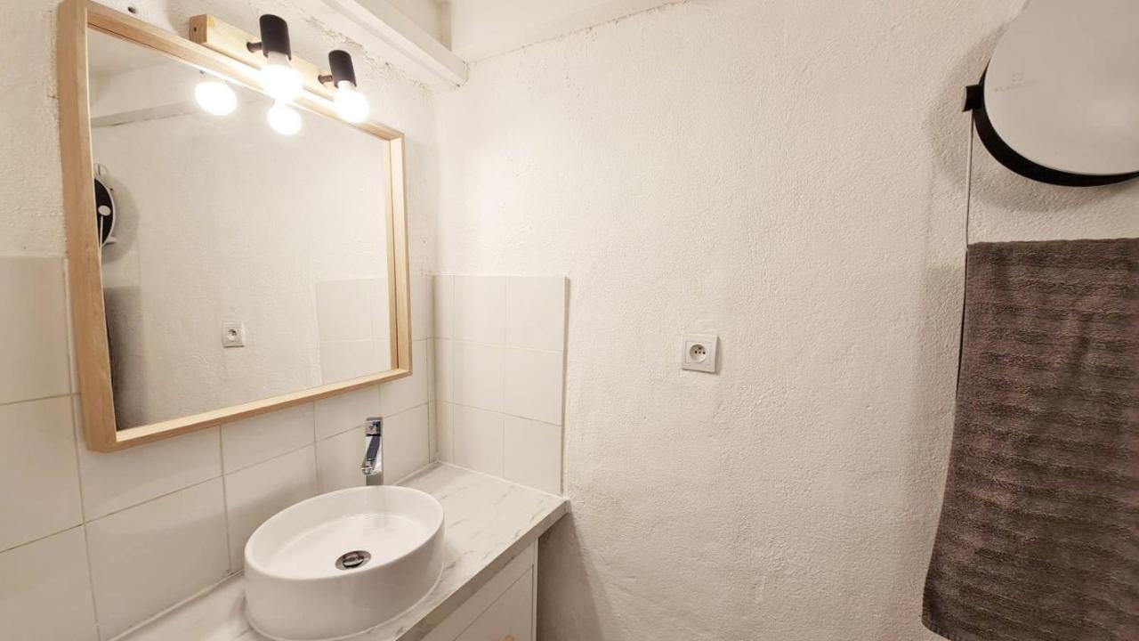 Gregbnb - T2 Climatise Mezzanine - Atypique - Centre Ancien Toulon Dış mekan fotoğraf