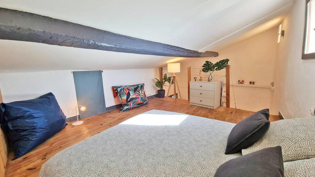 Gregbnb - T2 Climatise Mezzanine - Atypique - Centre Ancien Toulon Dış mekan fotoğraf